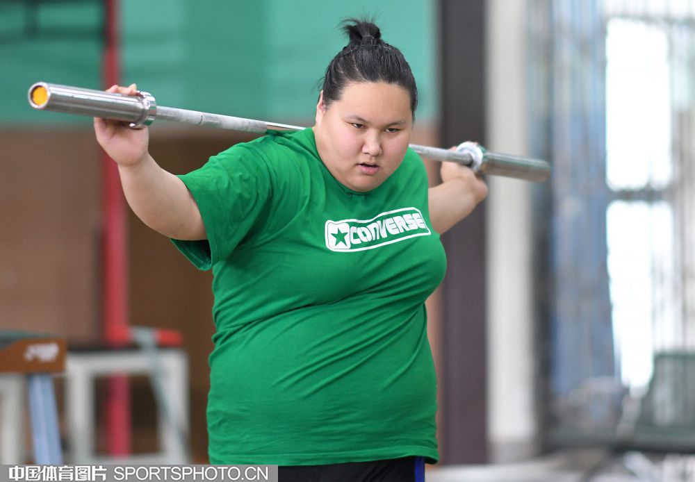 0528-举重1.jpg
