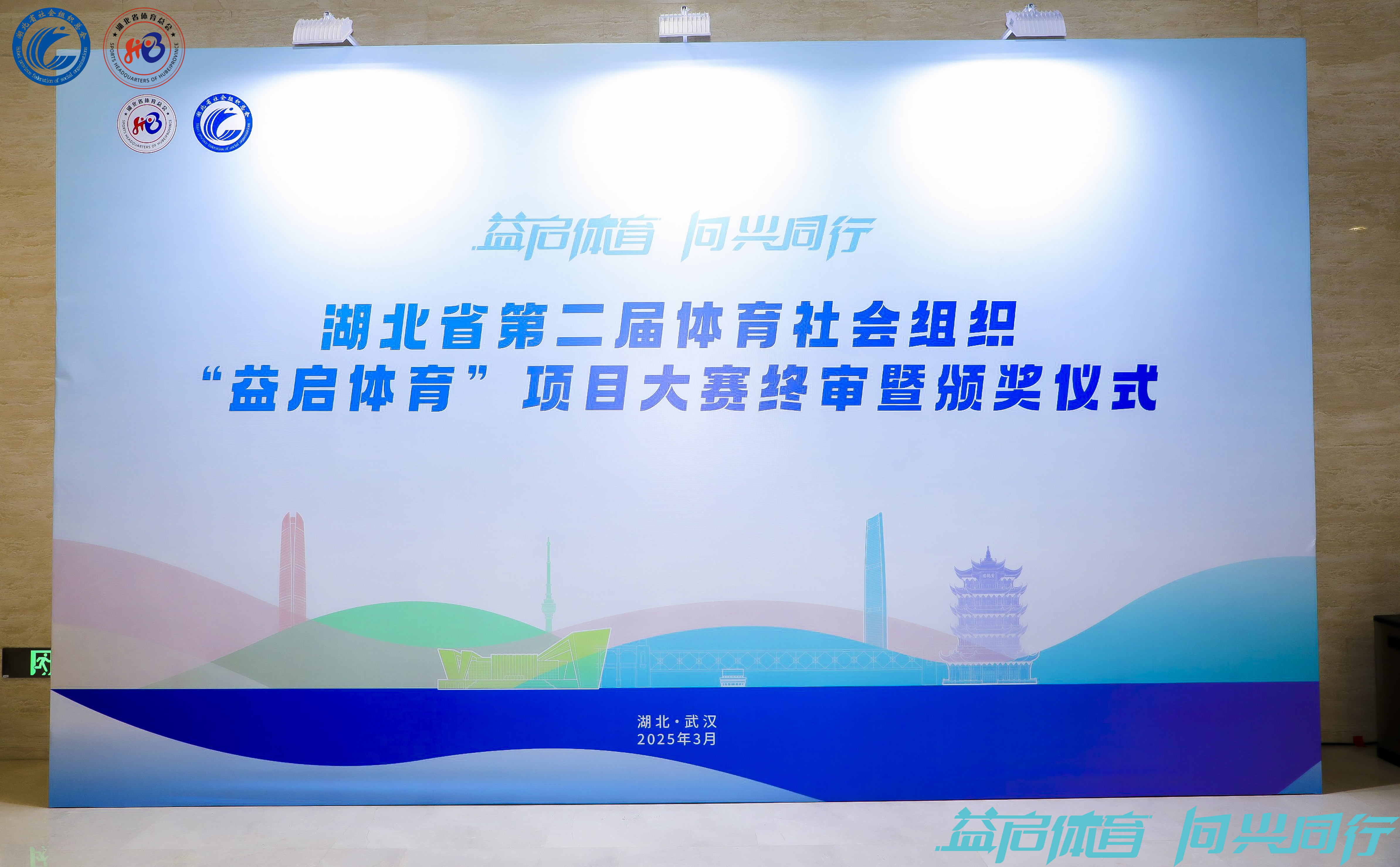 JIAN4389-opq3544098608.jpg