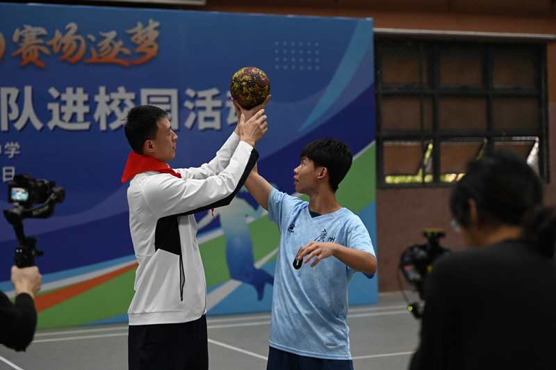 W020251213297604883030.jpg W020251213297604883030.jpg