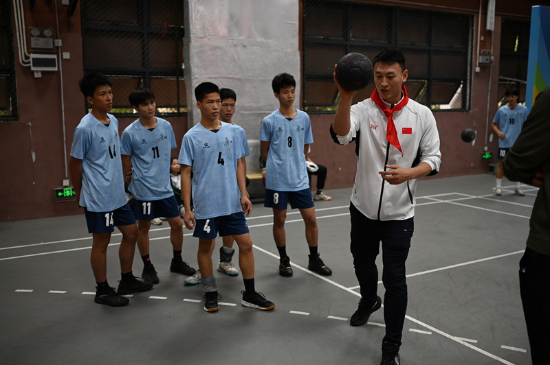 W020251213297605015449.jpg W020251213297605015449.jpg