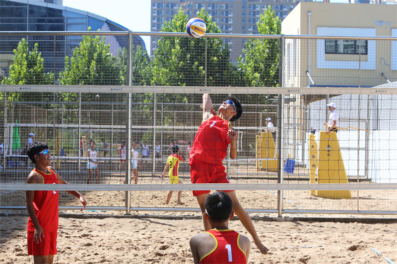 沙滩排球.jpg 沙滩排球.jpg