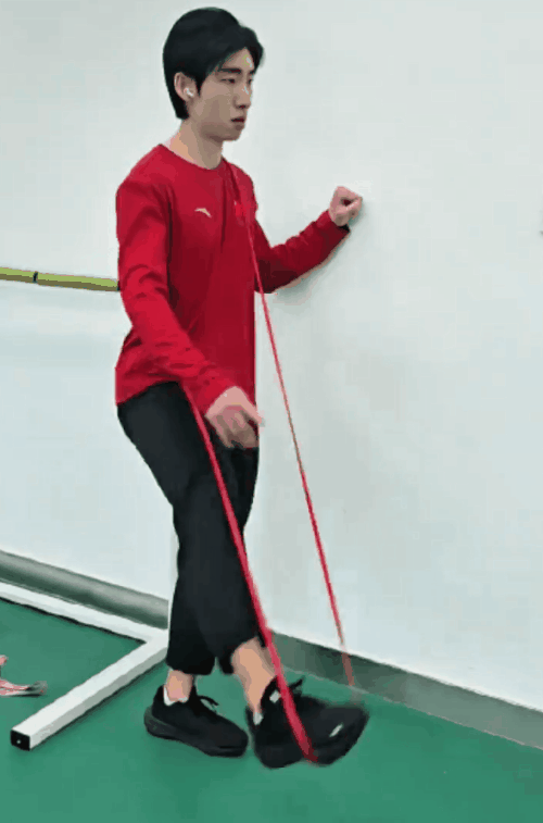 林孝埈.gif