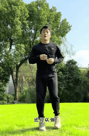 齐广璞热身2_05.gif