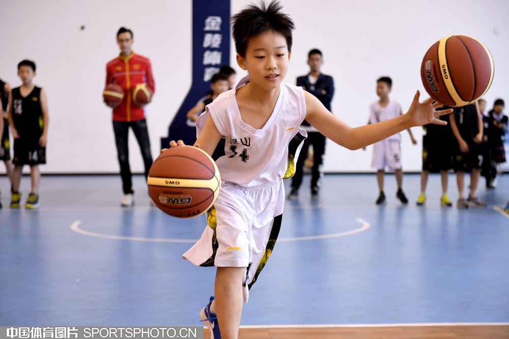 W_45155690_18102716_nmz.jpg W_45155690_18102716_nmz.jpg