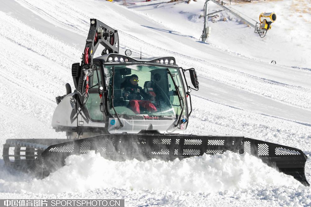 W_27374318_20123009_z.jpg W_27374318_20123009_z.jpg