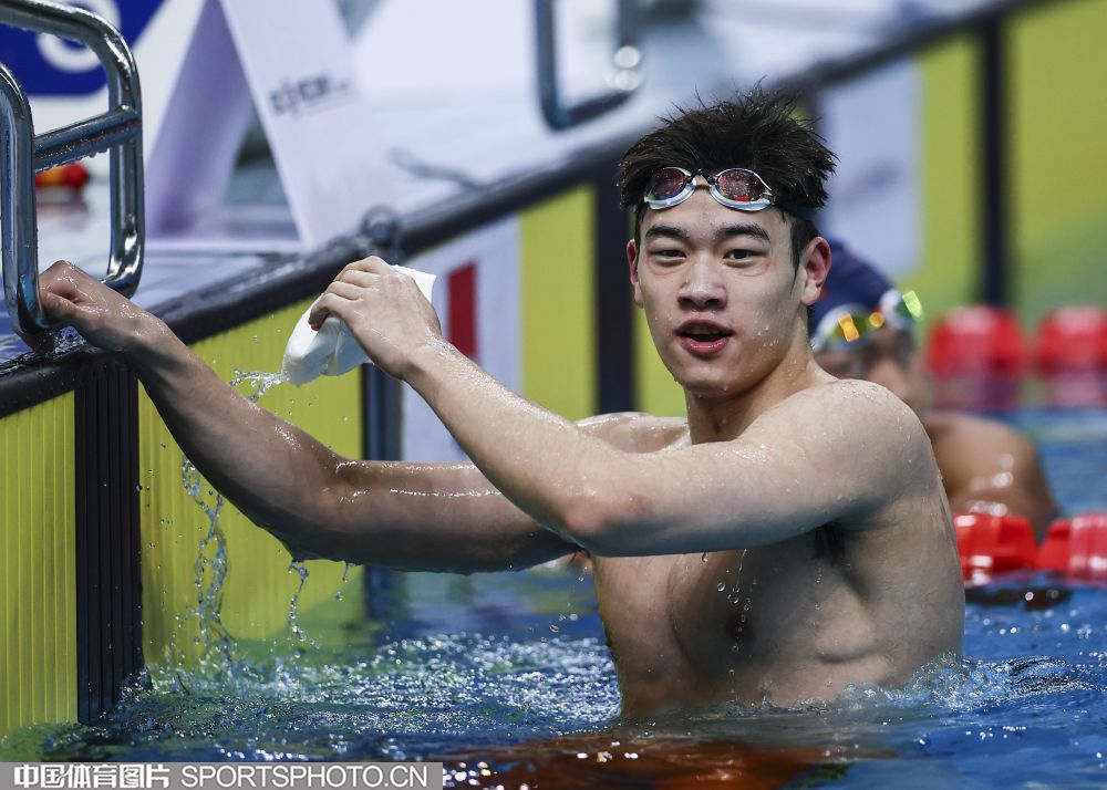 W_19077187_23032423_z.jpg W_19077187_23032423_z.jpg