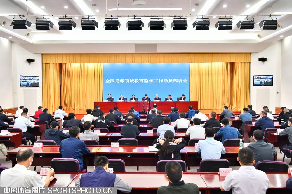 W_17085480_23051911_by.jpeg W_17085480_23051911_by.jpeg