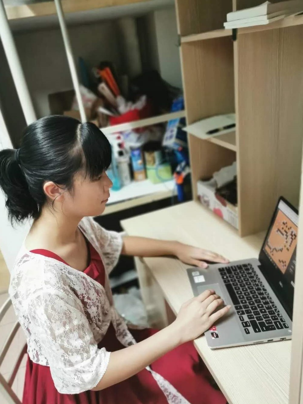 康嘉琪.jpg