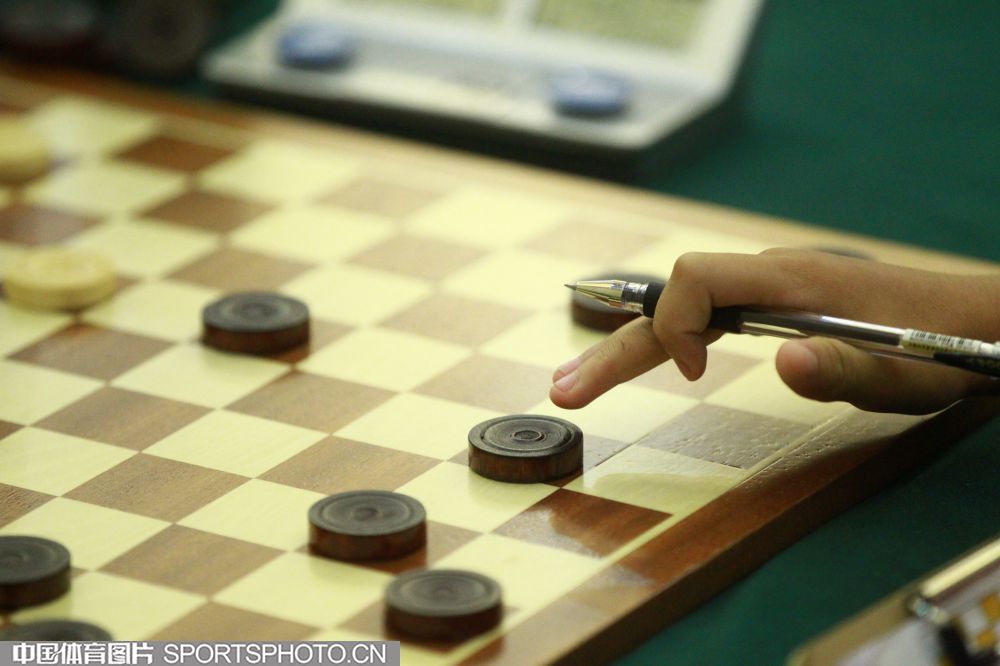 0803-跳棋.jpg