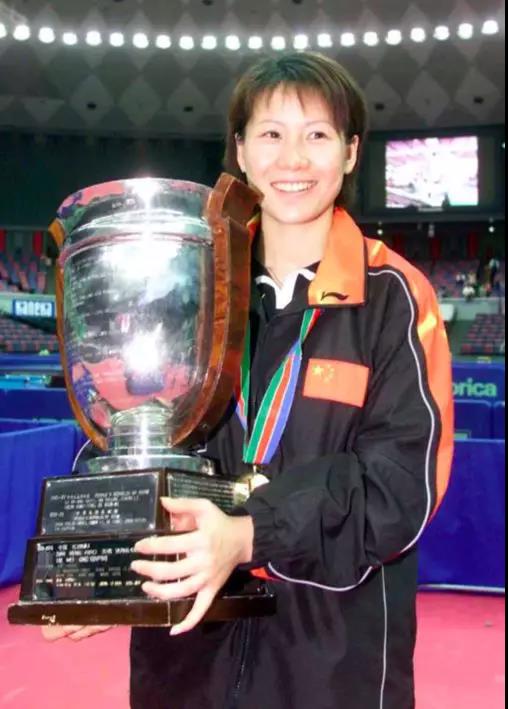 李菊2.jpg 李菊2.jpg