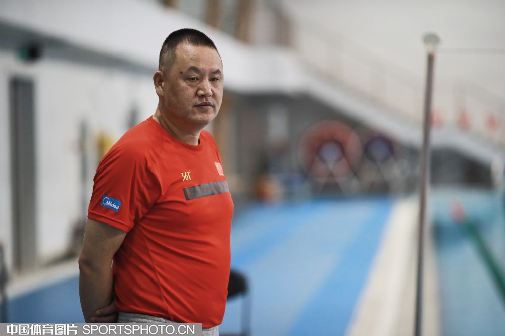 W_2196062_19040414_l.jpg W_2196062_19040414_l.jpg