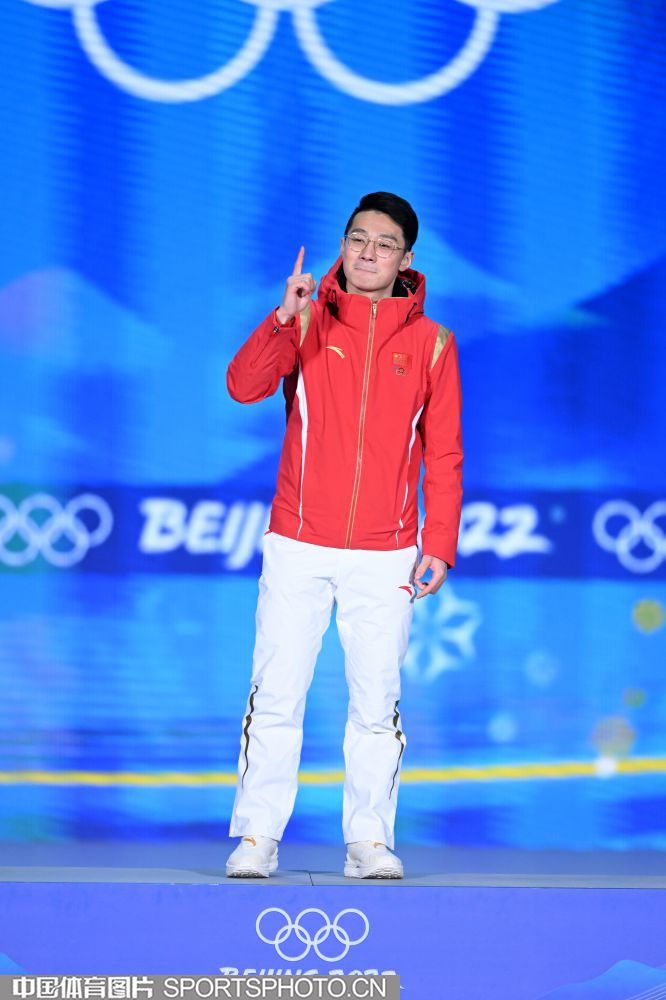 W_44553872_22020820_hz.jpg W_44553872_22020820_hz.jpg