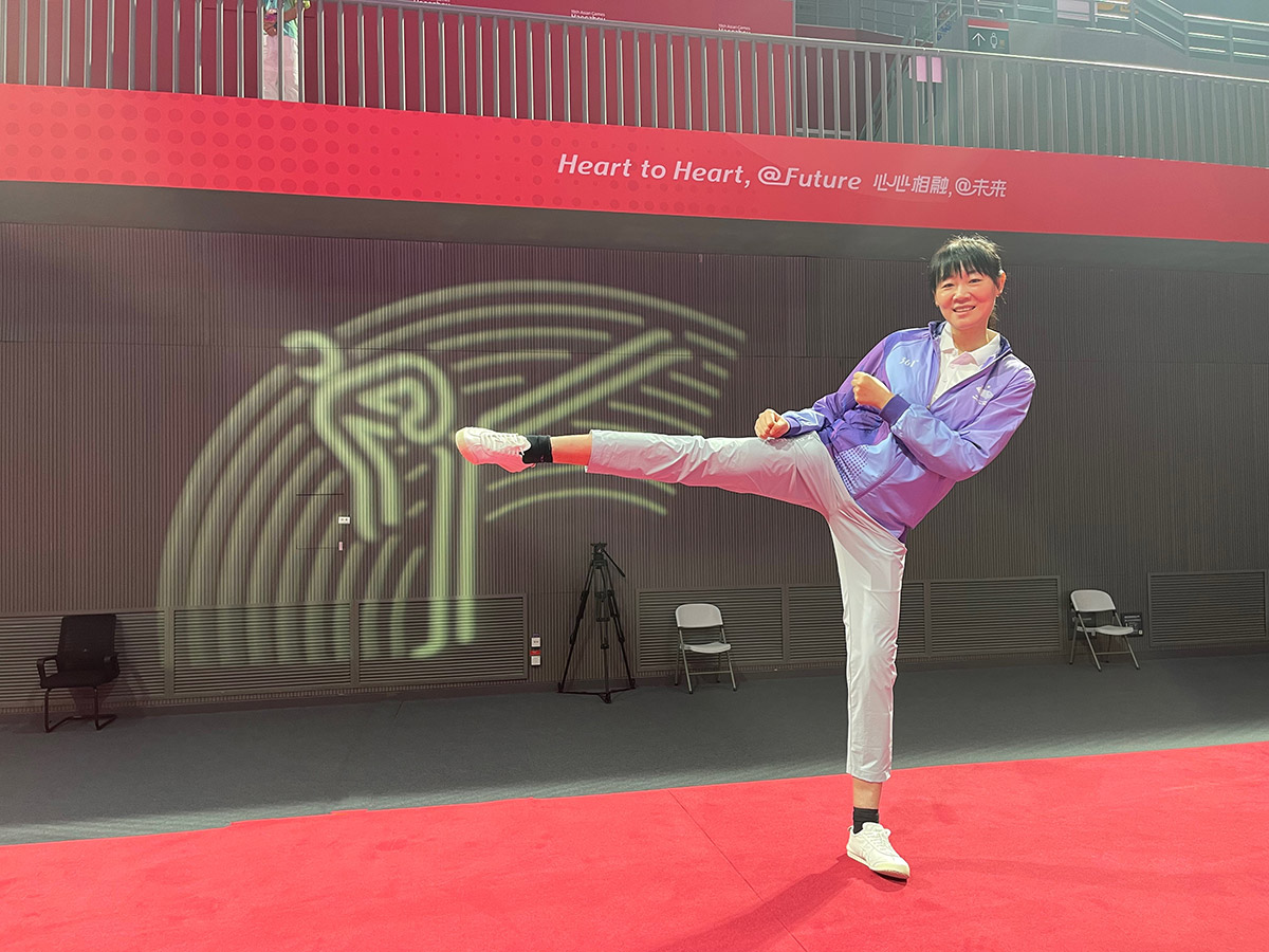 罗微2.jpeg 罗微2.jpeg